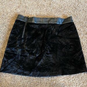 Faux fur faux leather skirt size 4